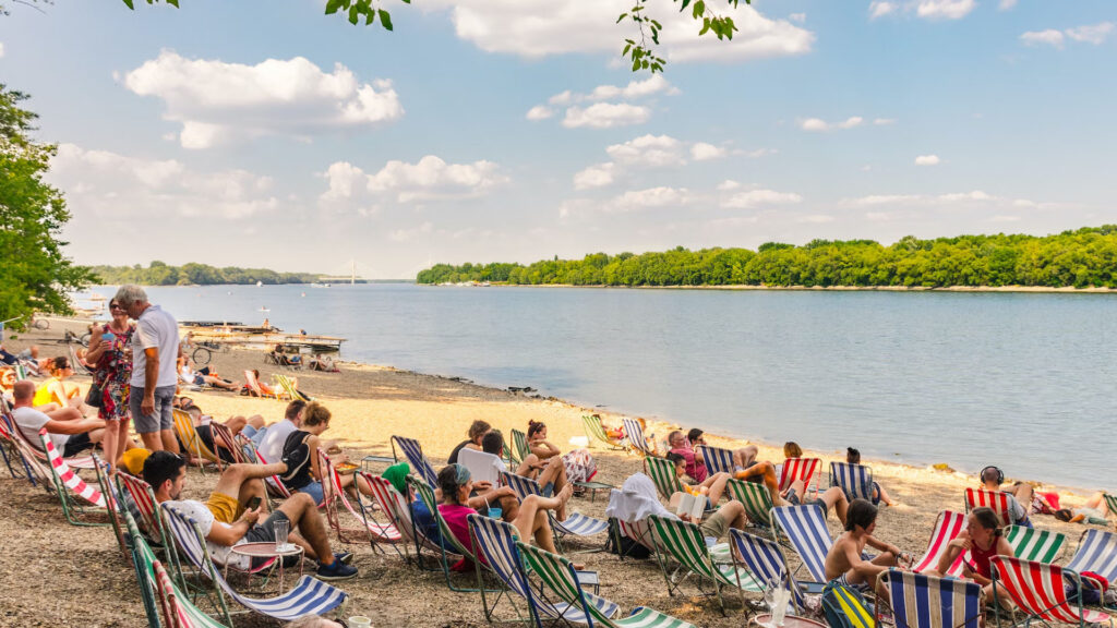 Kom tot rust op het strand van Boedapest